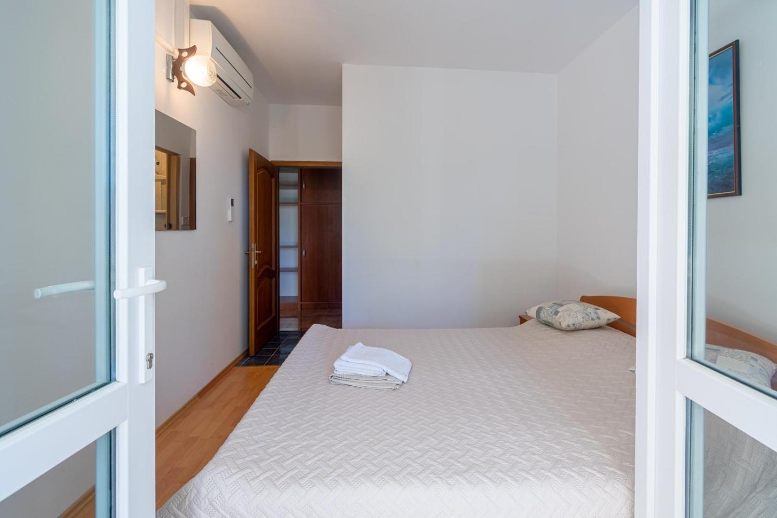 Apartments By The Sea Lun, Pag - 19358 Lun  Chambre photo